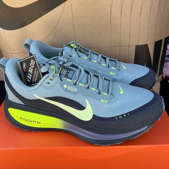 NEW Nike Vomero 18 GTX GORE-TEX Waterproof \'Seaweed\' HQ7001-300 Men Sz 11.5 main image 9